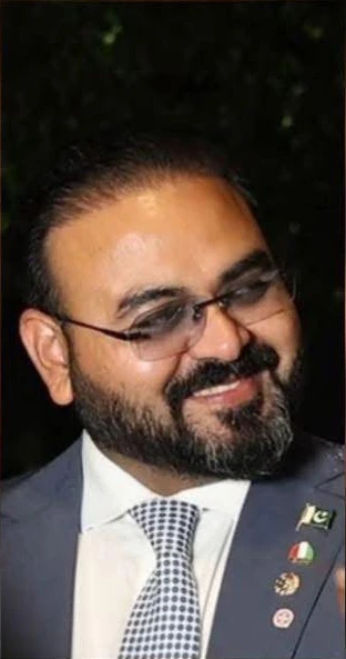 Dr. Nadeem Waqas
